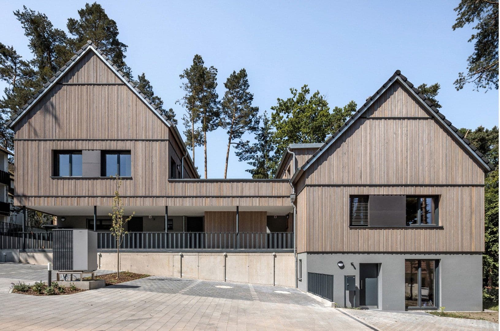 Prenájom bytu 5-izbový 150 m², Wielandstr.5b, Zirndorf, Bavorsko Prenájom bytu 5-izbový 150 m², Wielandstr.5b, Zirndorf, Bavorsko