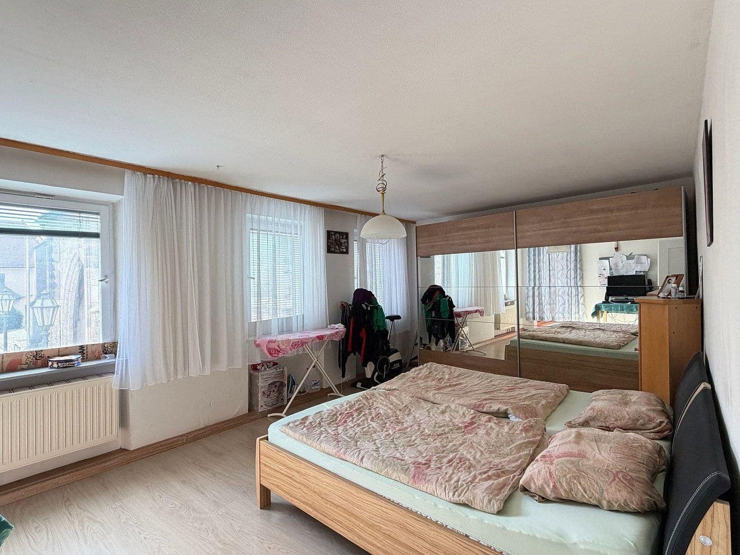 Predaj domu 295 m², pozemok 140 m², Gunzenhausen, Bavorsko Predaj domu 295 m², pozemok 140 m², Gunzenhausen, Bavorsko