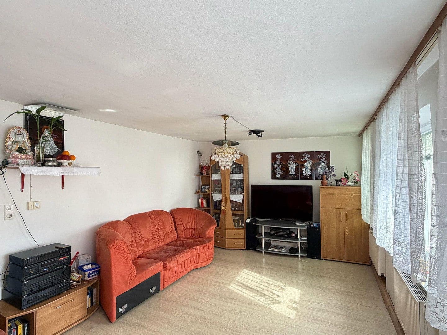 Predaj domu 295 m², pozemok 140 m², Gunzenhausen, Bavorsko Predaj domu 295 m², pozemok 140 m², Gunzenhausen, Bavorsko