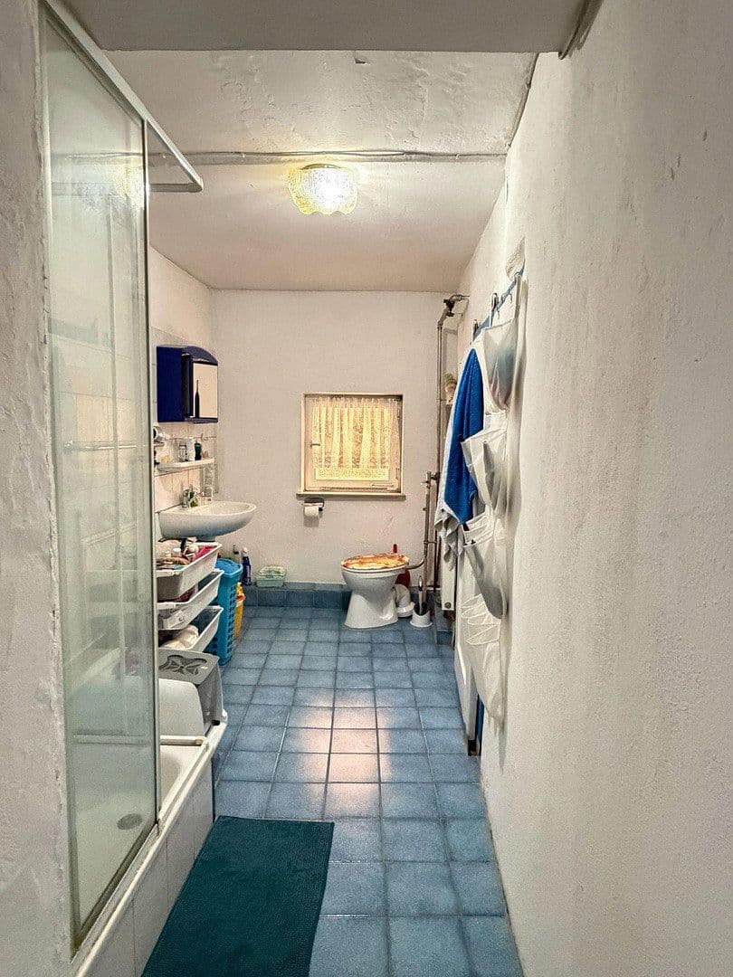 Predaj domu 295 m², pozemok 140 m², Gunzenhausen, Bavorsko Predaj domu 295 m², pozemok 140 m², Gunzenhausen, Bavorsko