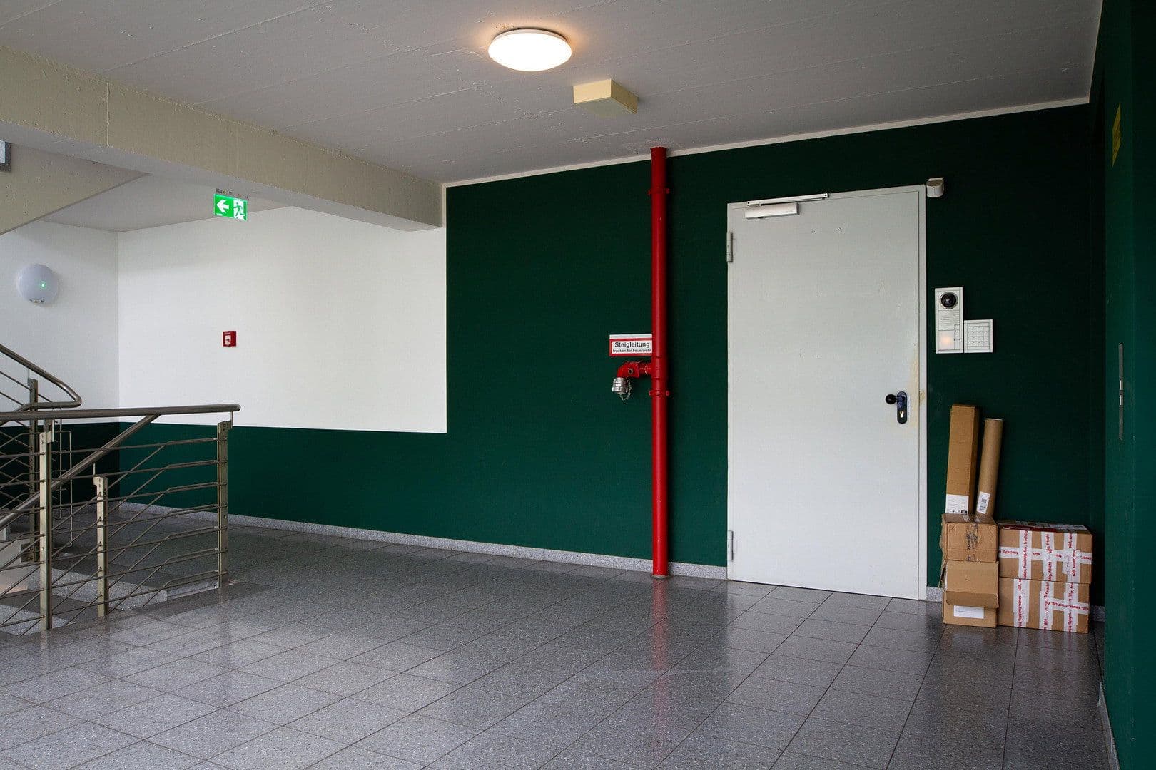 Prenájom kancelárie 99 m², Zerrennerstraße 35, Pforzheim, Bádensko-Wurttembersko Prenájom kancelárie 99 m², Zerrennerstraße 35, Pforzheim, Bádensko-Wurttembersko