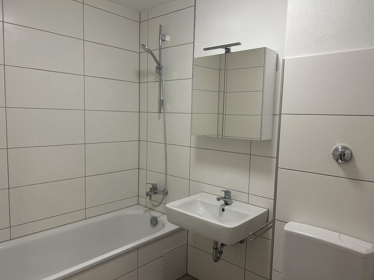 Prenájom bytu 2-izbový 78 m², Bahnhofstraße 44, Kempten (Allgäu), Bavorsko Prenájom bytu 2-izbový 78 m², Bahnhofstraße 44, Kempten (Allgäu), Bavorsko