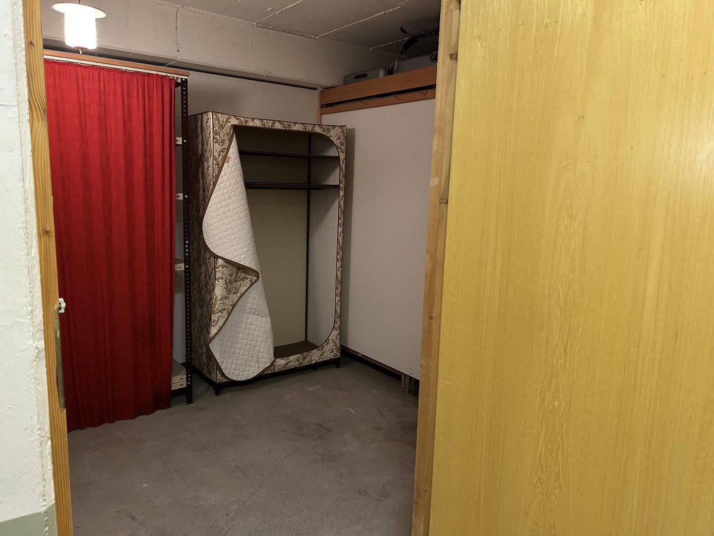 Prenájom bytu 2-izbový 78 m², Bahnhofstraße 44, Kempten (Allgäu), Bavorsko Prenájom bytu 2-izbový 78 m², Bahnhofstraße 44, Kempten (Allgäu), Bavorsko