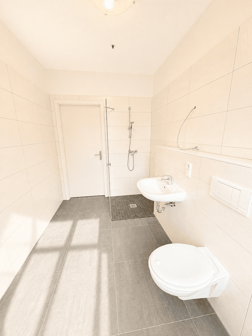 Prenájom bytu 2-izbový 64 m², Heinrich-Heine-Straße 48, Storkow (Mark), Brandenbursko Prenájom bytu 2-izbový 64 m², Heinrich-Heine-Straße 48, Storkow (Mark), Brandenbursko