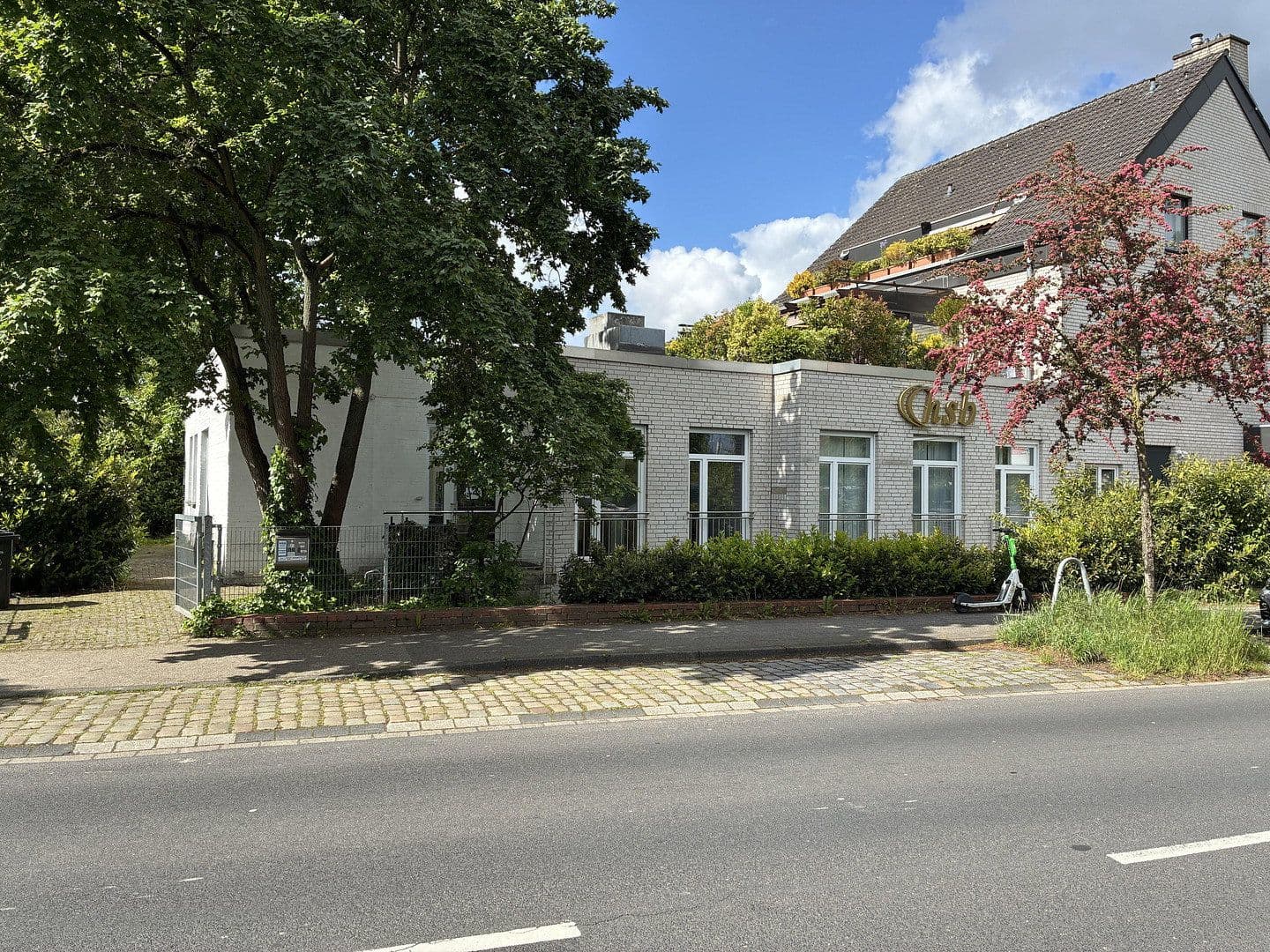 Prenájom kancelárie 400 m², Harffstr 109b, Düsseldorf, Severné Porýnie - Westfálsko Prenájom kancelárie 400 m², Harffstr 109b, Düsseldorf, Severné Porýnie - Westfálsko