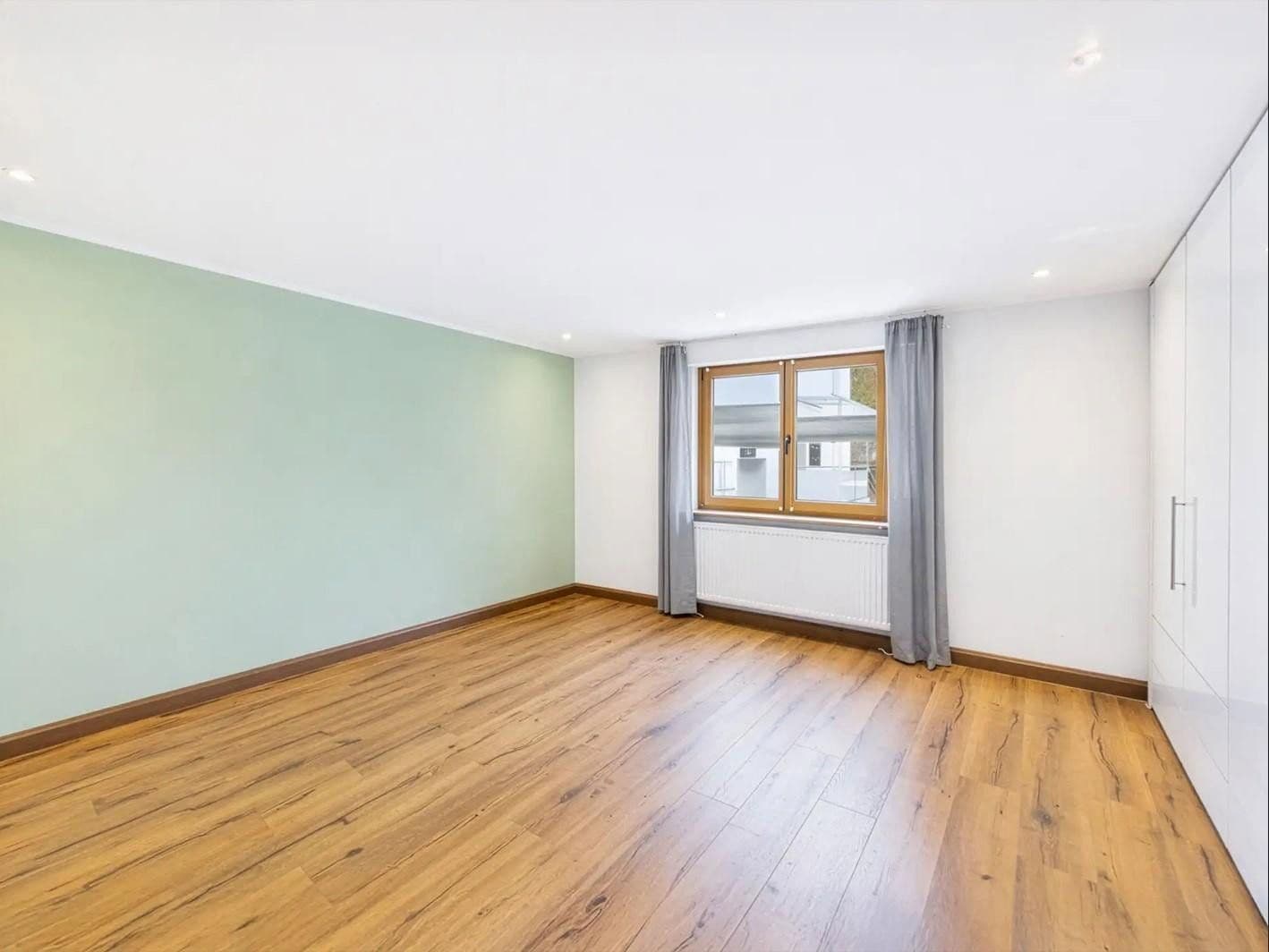 Predaj domu 160 m², pozemok 299 m², Wilhelmstr. 55, Ostfildern, Bádensko-Wurttembersko Predaj domu 160 m², pozemok 299 m², Wilhelmstr. 55, Ostfildern, Bádensko-Wurttembersko
