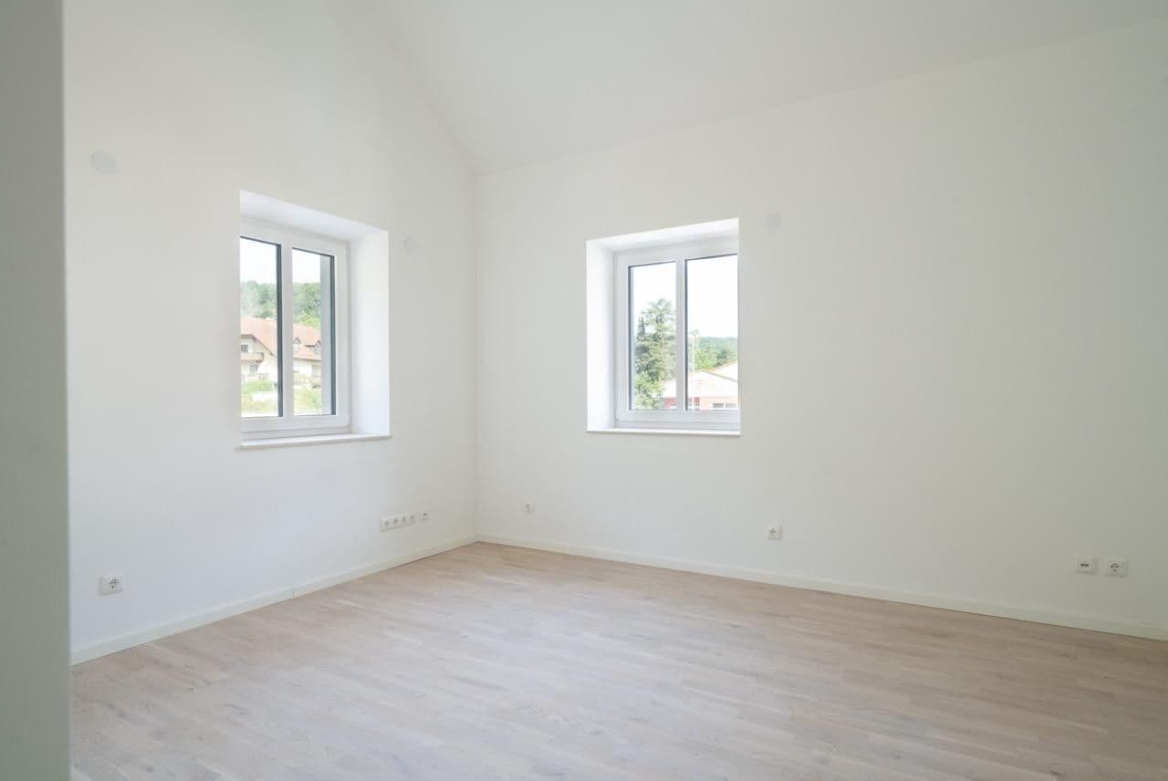 Prenájom kancelárie 135 m², Dinauer Straße 1, Kallmünz, Bavorsko Prenájom kancelárie 135 m², Dinauer Straße 1, Kallmünz, Bavorsko