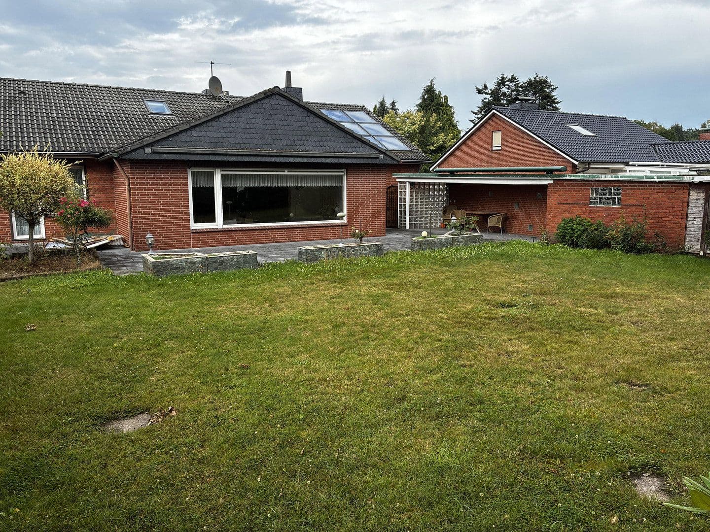 Predaj domu 170 m², pozemok 990 m², Wohltorf, Šlezvicko-Holštajnsko Predaj domu 170 m², pozemok 990 m², Wohltorf, Šlezvicko-Holštajnsko