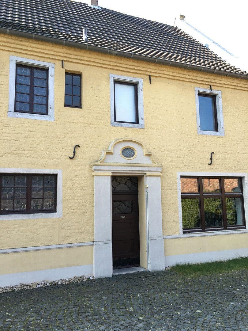 Predaj domu 322 m², pozemok 504 m², Pulheim, Severné Porýnie - Westfálsko Predaj domu 322 m², pozemok 504 m², Pulheim, Severné Porýnie - Westfálsko