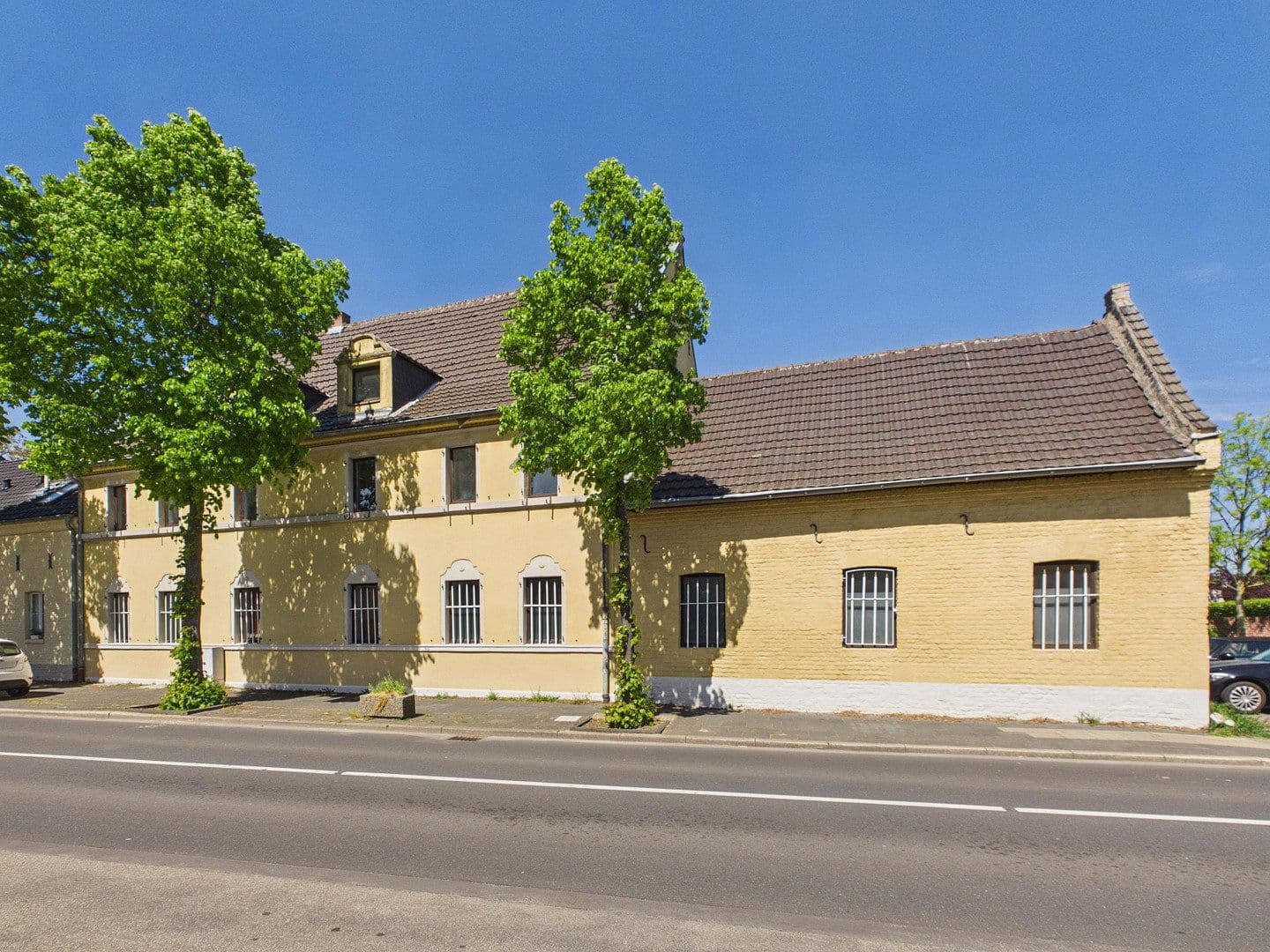 Predaj domu 322 m², pozemok 504 m², Pulheim, Severné Porýnie - Westfálsko Predaj domu 322 m², pozemok 504 m², Pulheim, Severné Porýnie - Westfálsko