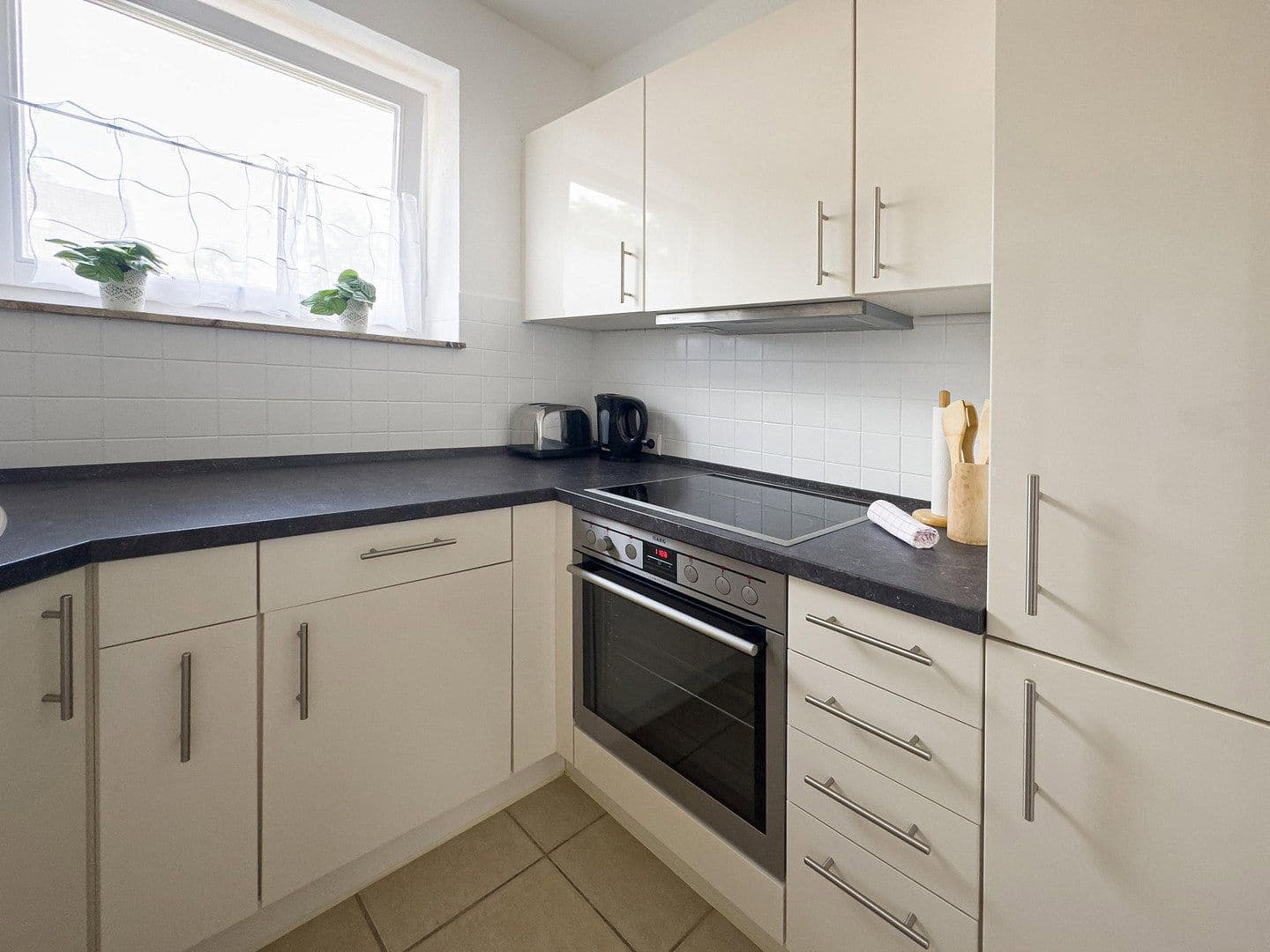 Predaj domu 88 m², pozemok 240 m², Grambker Heerstraße 118A, Bremen, Brémy Predaj domu 88 m², pozemok 240 m², Grambker Heerstraße 118A, Bremen, Brémy