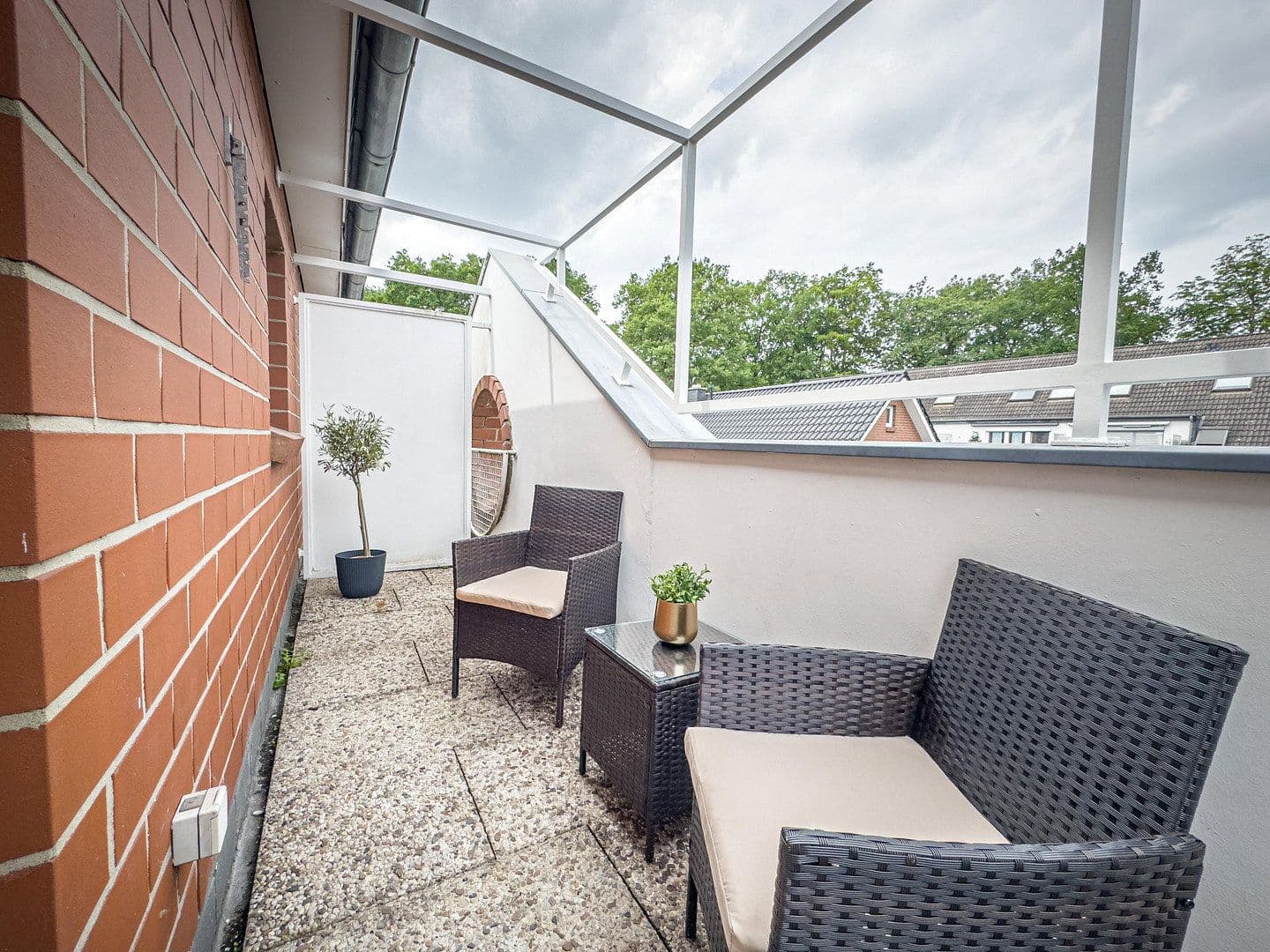 Predaj domu 88 m², pozemok 240 m², Grambker Heerstraße 118A, Bremen, Brémy Predaj domu 88 m², pozemok 240 m², Grambker Heerstraße 118A, Bremen, Brémy