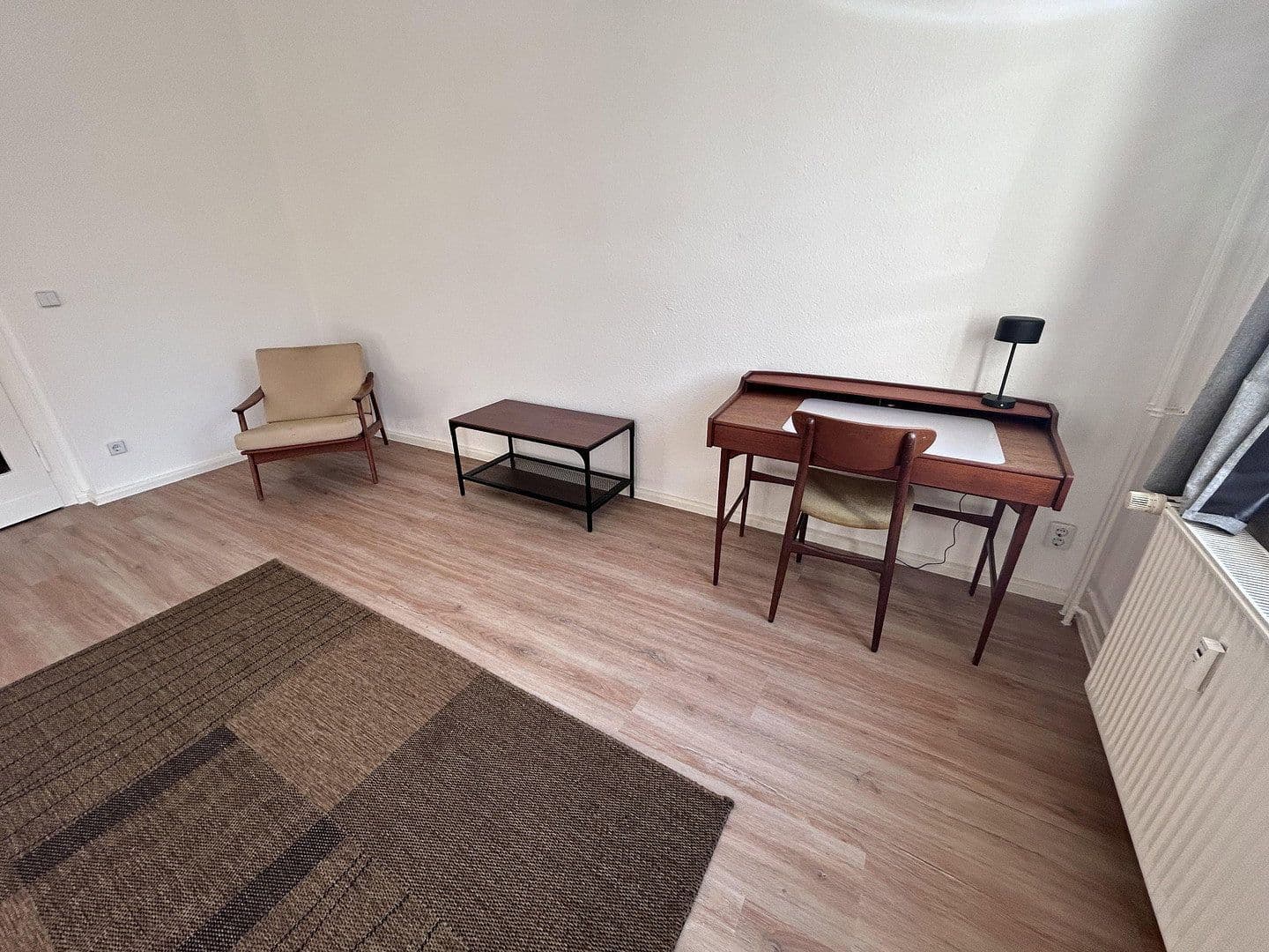 Prenájom bytu 1-izbový 58 m², Weserstraße 28, Berlin, Berlín Prenájom bytu 1-izbový 58 m², Weserstraße 28, Berlin, Berlín