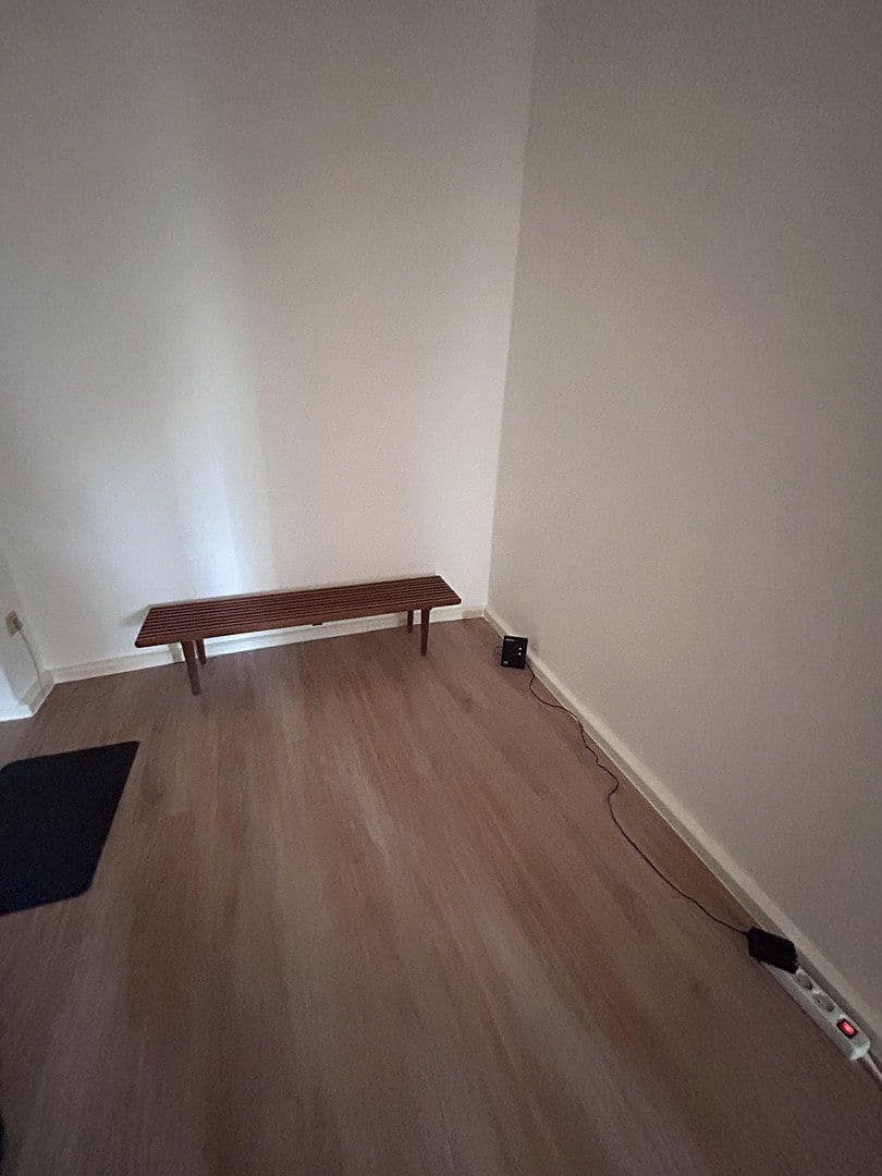 Prenájom bytu 1-izbový 58 m², Weserstraße 28, Berlin, Berlín Prenájom bytu 1-izbový 58 m², Weserstraße 28, Berlin, Berlín