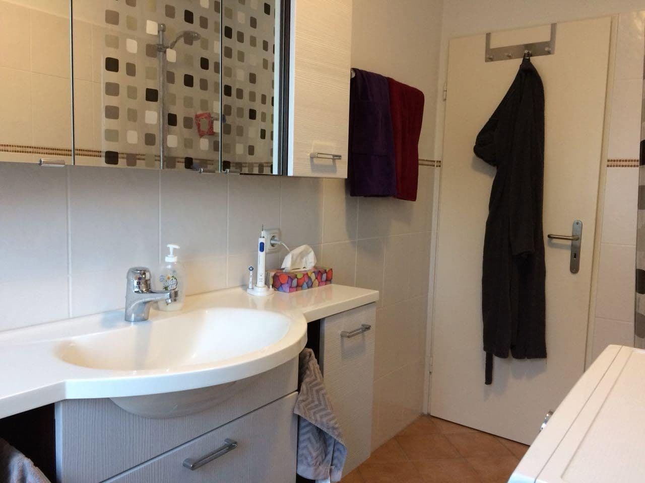 Predaj bytu 2-izbový 66 m², Alte Tegernseer Str. 12, Hausham, Bavorsko Predaj bytu 2-izbový 66 m², Alte Tegernseer Str. 12, Hausham, Bavorsko