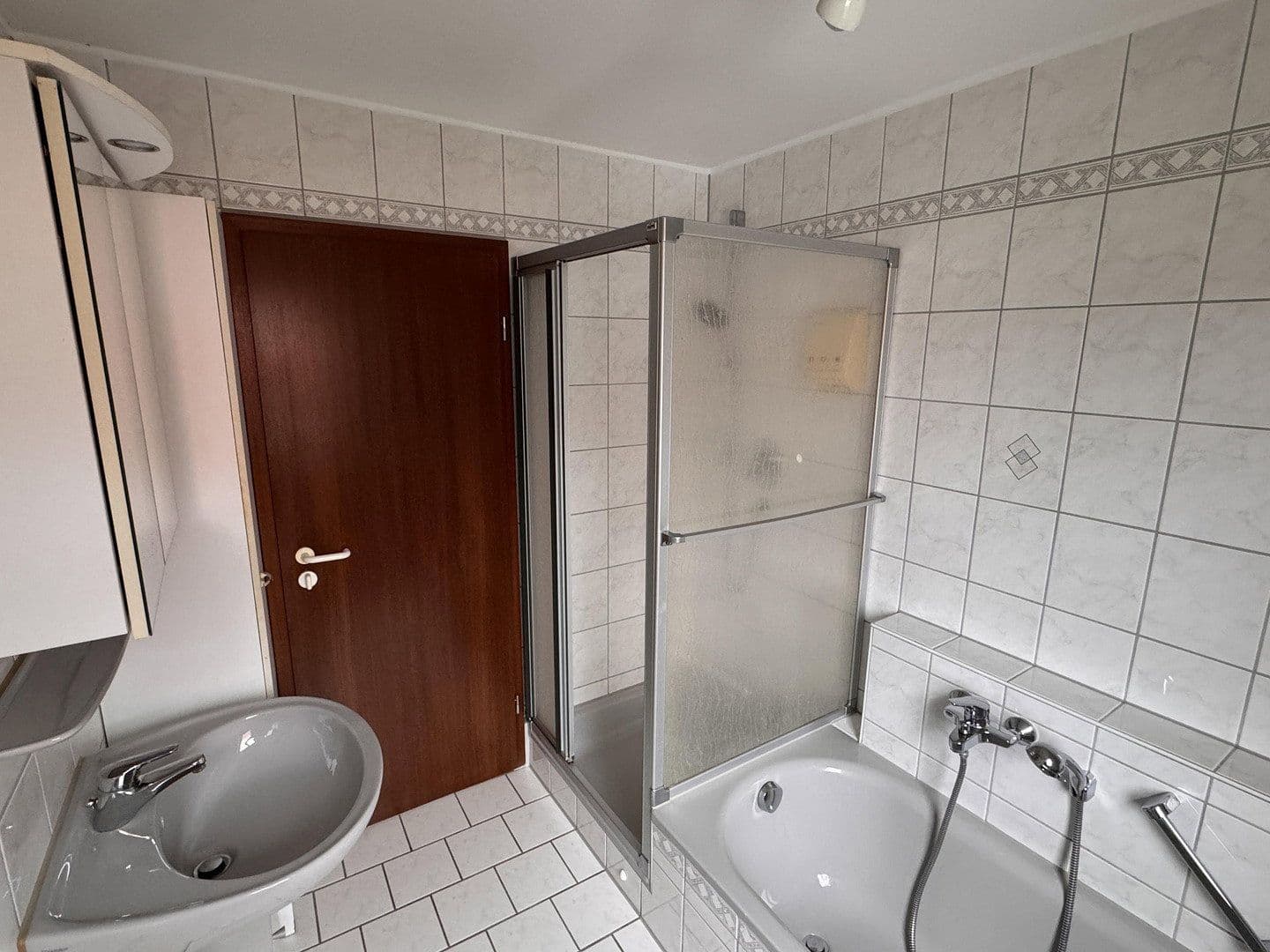 Prenájom bytu 2-izbový 54 m², Pappelweg 10, Sindelfingen, Bádensko-Wurttembersko Prenájom bytu 2-izbový 54 m², Pappelweg 10, Sindelfingen, Bádensko-Wurttembersko