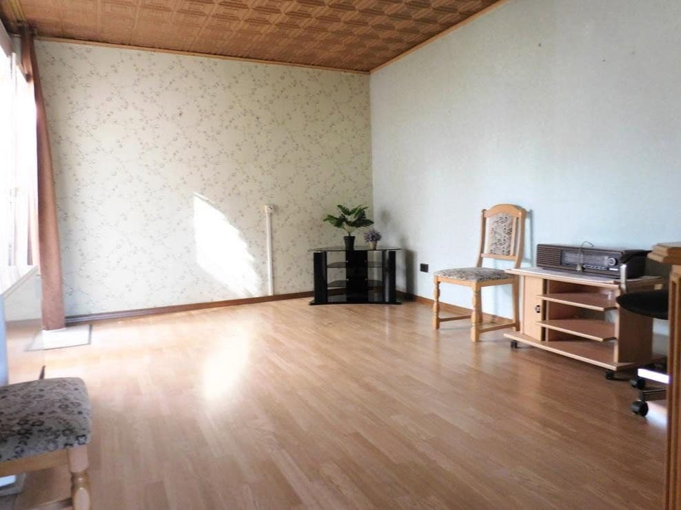 Predaj domu 96 m², pozemok 290 m², Kreuzstrasse 32, Baesweiler, Severné Porýnie - Westfálsko Predaj domu 96 m², pozemok 290 m², Kreuzstrasse 32, Baesweiler, Severné Porýnie - Westfálsko