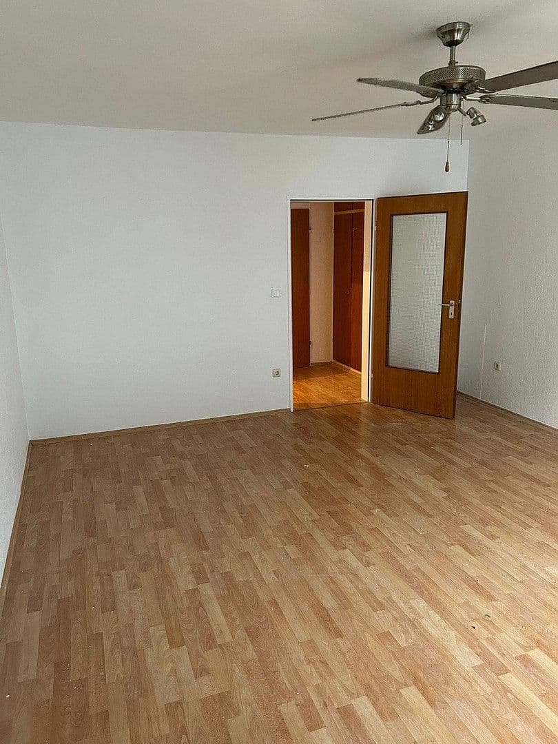 Prenájom bytu 1-izbový 39 m², Oberhausen, Severné Porýnie - Westfálsko Prenájom bytu 1-izbový 39 m², Oberhausen, Severné Porýnie - Westfálsko