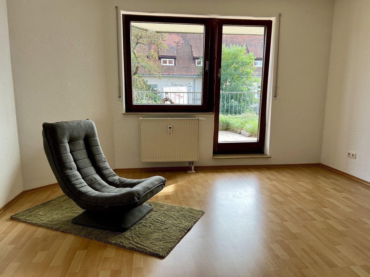 Prenájom bytu 1-izbový 42 m², Erlangen, Bavorsko Prenájom bytu 1-izbový 42 m², Erlangen, Bavorsko