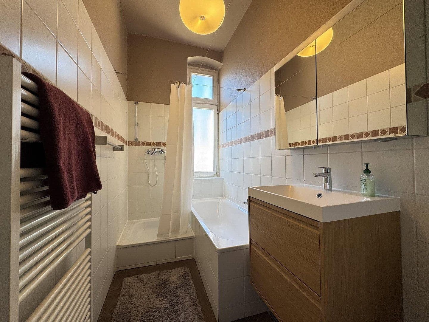 Predaj bytu 5-izbový 150 m², Berlin, Berlín Predaj bytu 5-izbový 150 m², Berlin, Berlín