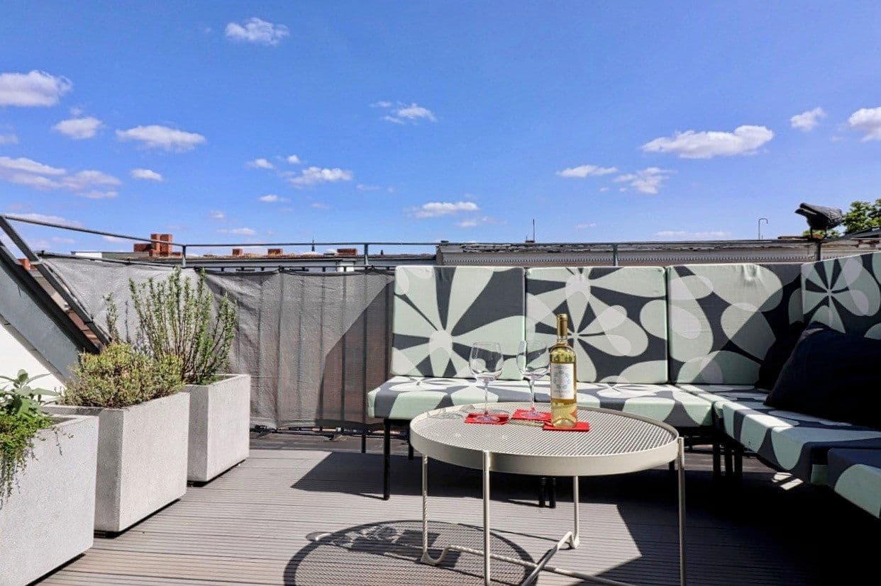 Predaj bytu 5-izbový 150 m², Berlin, Berlín Predaj bytu 5-izbový 150 m², Berlin, Berlín
