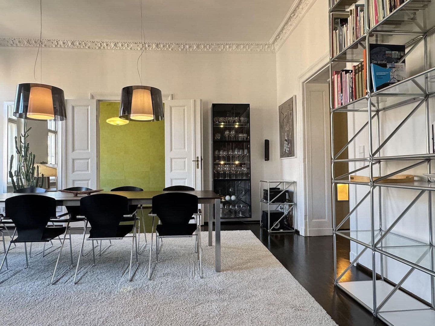 Predaj bytu 5-izbový 150 m², Berlin, Berlín Predaj bytu 5-izbový 150 m², Berlin, Berlín