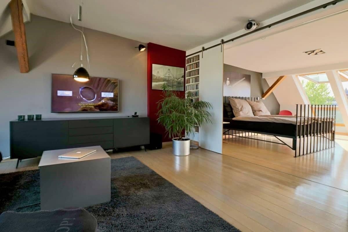 Predaj bytu 5-izbový 150 m², Berlin, Berlín Predaj bytu 5-izbový 150 m², Berlin, Berlín