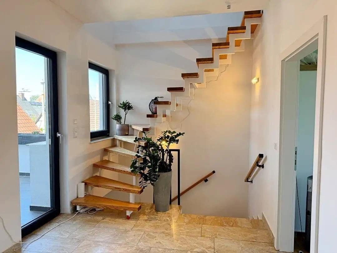 Predaj domu 460 m², pozemok 447 m², Karlsruhe, Bádensko-Wurttembersko Predaj domu 460 m², pozemok 447 m², Karlsruhe, Bádensko-Wurttembersko