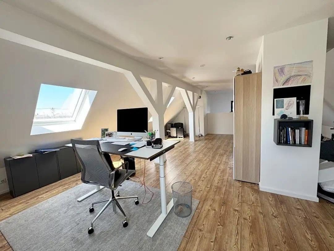 Predaj domu 460 m², pozemok 447 m², Karlsruhe, Bádensko-Wurttembersko Predaj domu 460 m², pozemok 447 m², Karlsruhe, Bádensko-Wurttembersko
