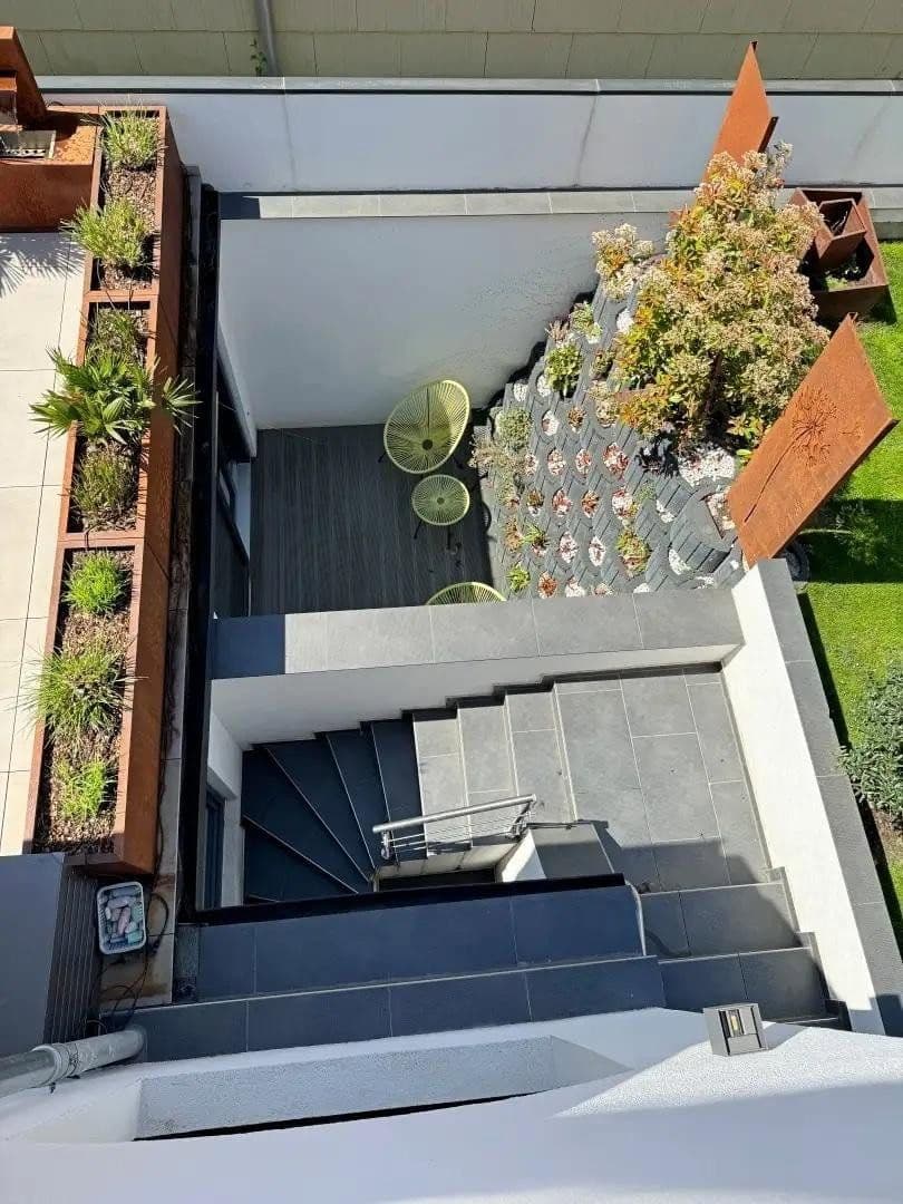 Predaj domu 460 m², pozemok 447 m², Karlsruhe, Bádensko-Wurttembersko Predaj domu 460 m², pozemok 447 m², Karlsruhe, Bádensko-Wurttembersko