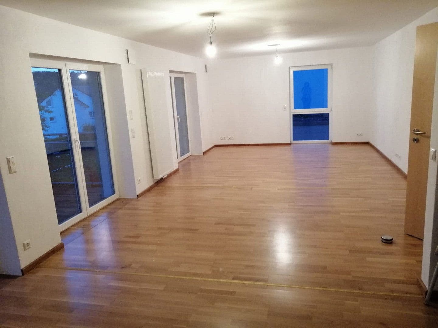 Prenájom bytu 2-izbový 71 m², Leinfelden-Echterdingen, Bádensko-Wurttembersko Prenájom bytu 2-izbový 71 m², Leinfelden-Echterdingen, Bádensko-Wurttembersko
