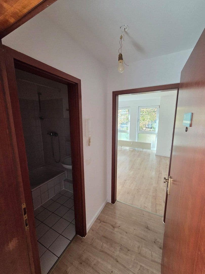 Prenájom bytu 1-izbový 24 m², Further Str. 115a, Düsseldorf, Severné Porýnie - Westfálsko Prenájom bytu 1-izbový 24 m², Further Str. 115a, Düsseldorf, Severné Porýnie - Westfálsko