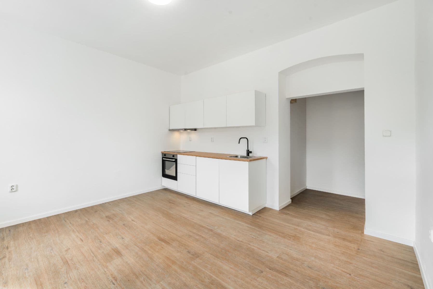 Predaj bytu 1-izbový 27 m², Holečkova, Praha, Praha Predaj bytu 1-izbový 27 m², Holečkova, Praha, Praha