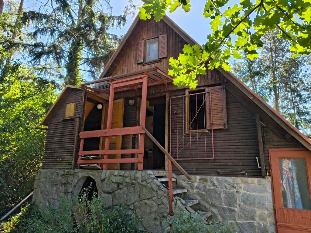 Predaj rekreačného objektu 72 m², pozemok 397 m², Stará Huť, Středočeský kraj Predaj rekreačného objektu 72 m², pozemok 397 m², Stará Huť, Středočeský kraj