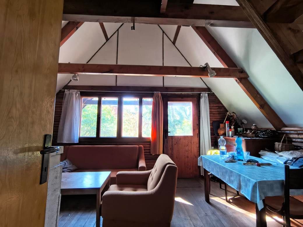 Predaj rekreačného objektu 72 m², pozemok 397 m², Stará Huť, Středočeský kraj Predaj rekreačného objektu 72 m², pozemok 397 m², Stará Huť, Středočeský kraj