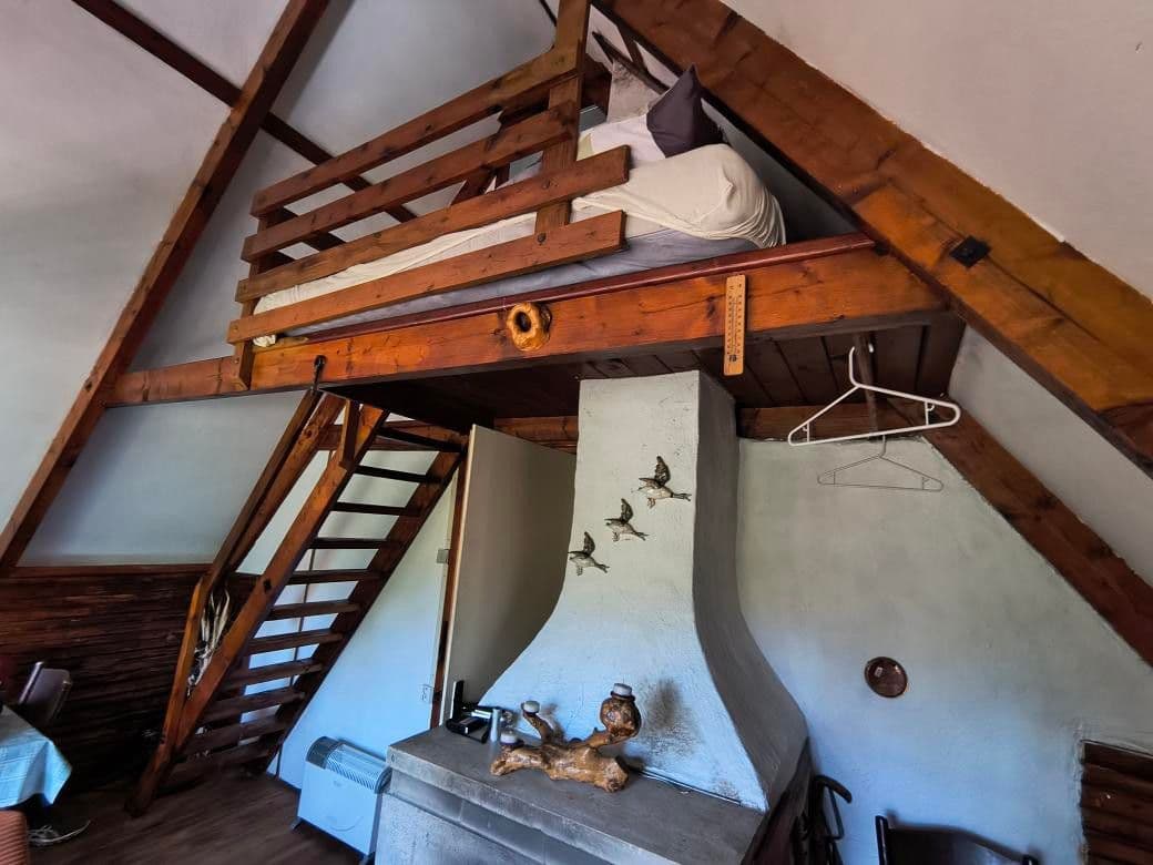 Predaj rekreačného objektu 72 m², pozemok 397 m², Stará Huť, Středočeský kraj Predaj rekreačného objektu 72 m², pozemok 397 m², Stará Huť, Středočeský kraj