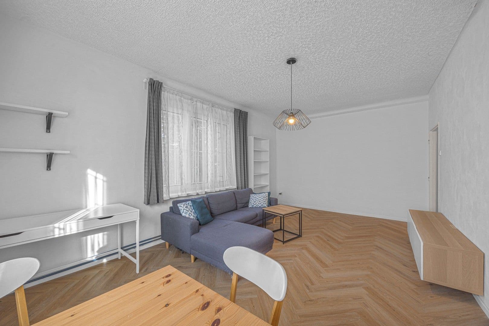 Prenájom bytu 2-izbový 53 m², Hořanská, Praha, Praha Prenájom bytu 2-izbový 53 m², Hořanská, Praha, Praha