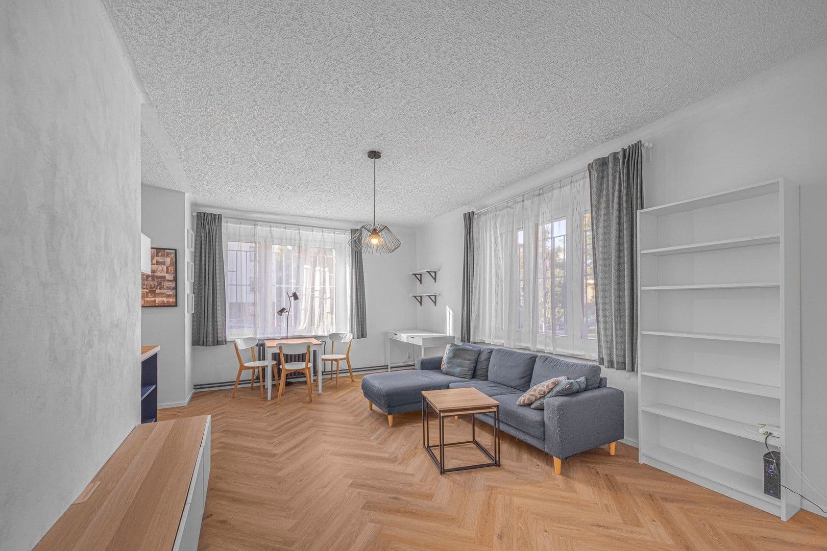 Prenájom bytu 2-izbový 53 m², Hořanská, Praha, Praha Prenájom bytu 2-izbový 53 m², Hořanská, Praha, Praha
