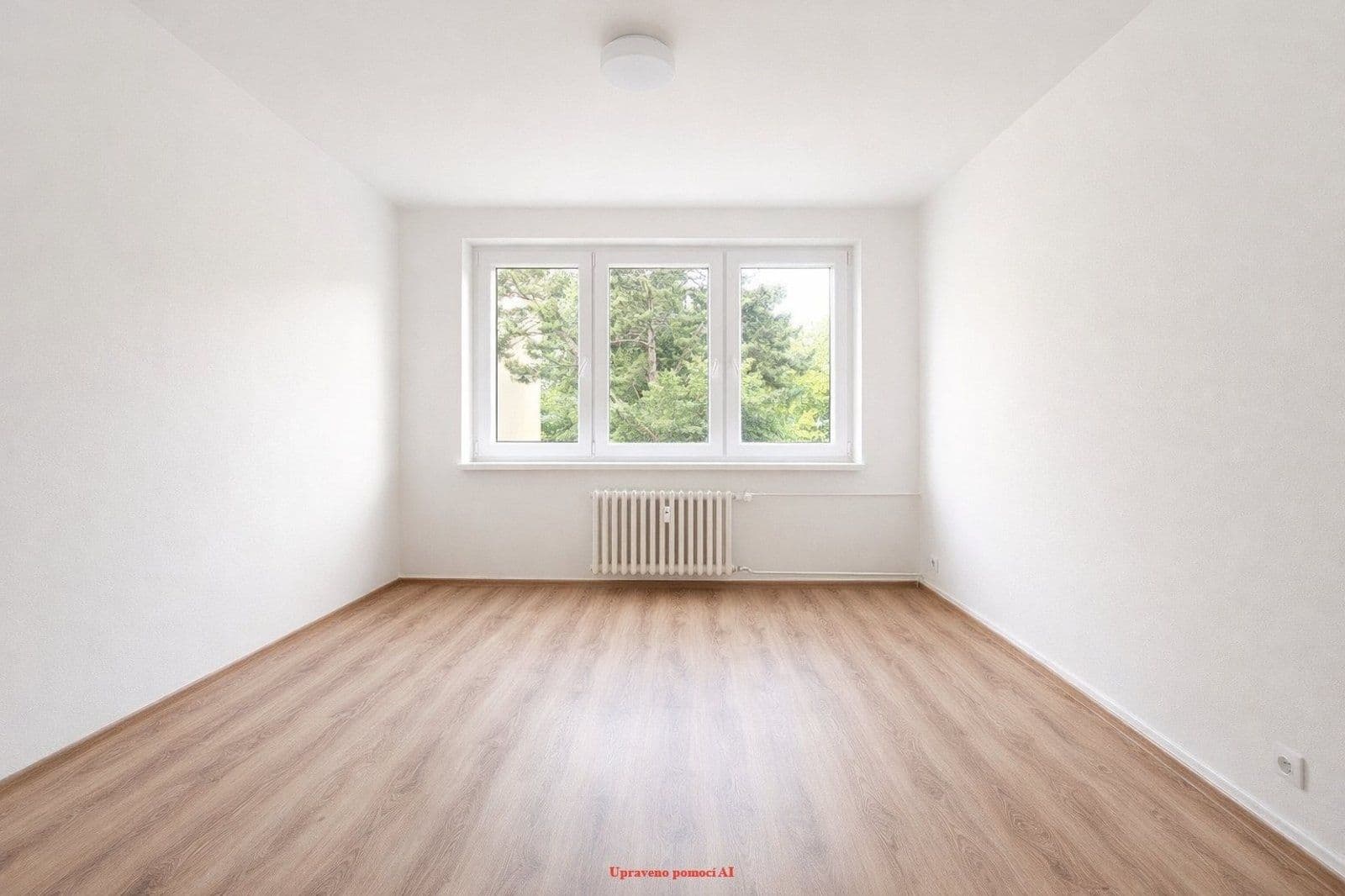 Prenájom bytu 3-izbový 76 m², Osvobození, Orlová, Moravskoslezský kraj Prenájom bytu 3-izbový 76 m², Osvobození, Orlová, Moravskoslezský kraj