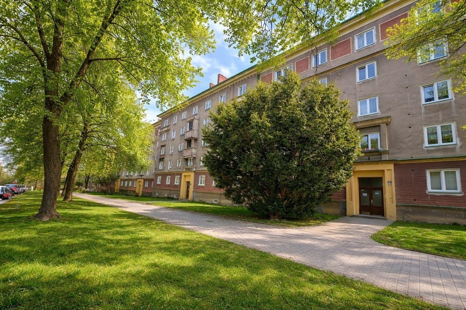 Prenájom bytu 3-izbový 84 m², Jana Wericha, Havířov, Moravskoslezský kraj Prenájom bytu 3-izbový 84 m², Jana Wericha, Havířov, Moravskoslezský kraj