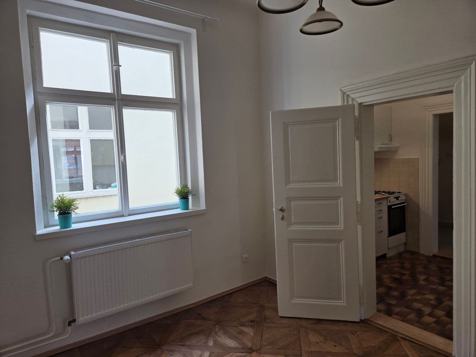 Prenájom bytu 3-izbový 85 m², Praha, Praha Prenájom bytu 3-izbový 85 m², Praha, Praha