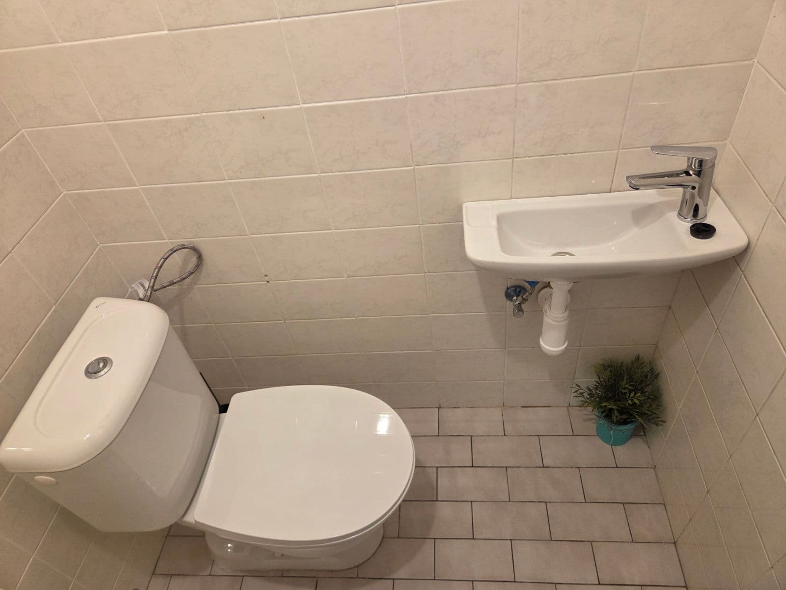Prenájom bytu 3-izbový 85 m², Praha, Praha Prenájom bytu 3-izbový 85 m², Praha, Praha