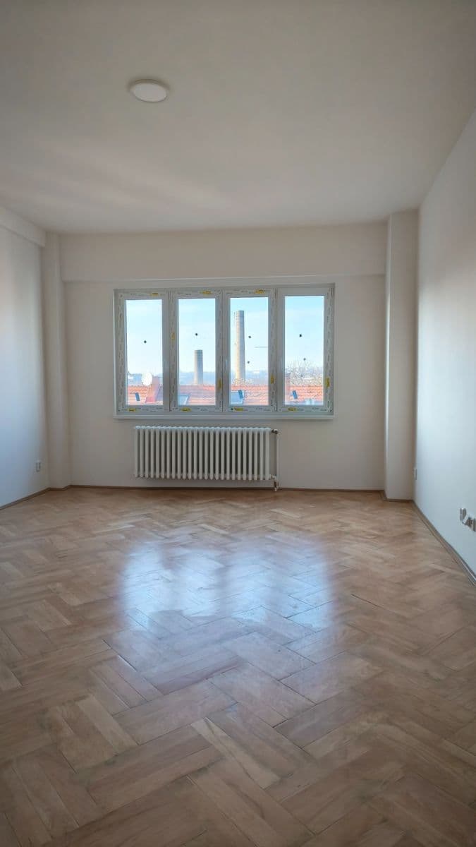 Prenájom bytu 1-izbový 45 m², Na Kopečku, Praha, Praha Prenájom bytu 1-izbový 45 m², Na Kopečku, Praha, Praha