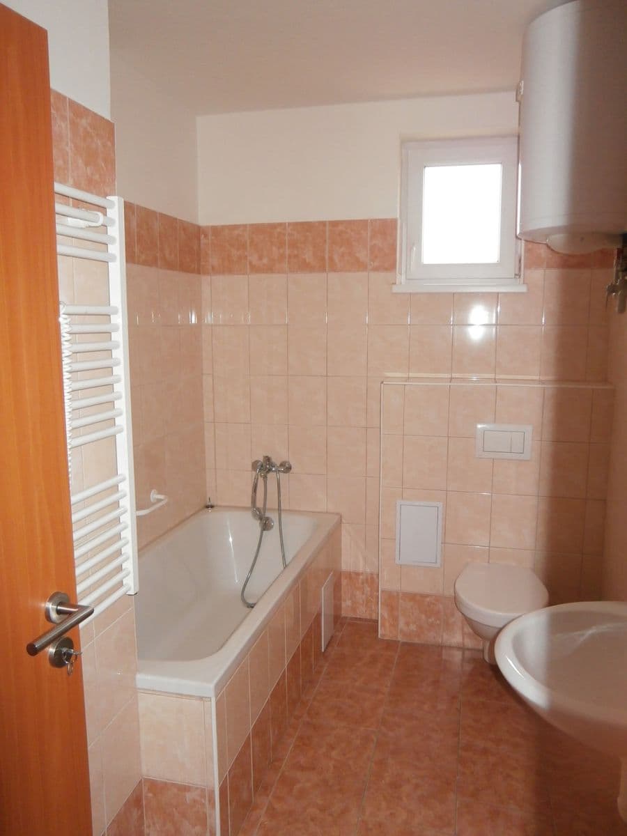 Prenájom bytu 2-izbový 70 m², Myslivecká, Rychvald, Moravskoslezský kraj Prenájom bytu 2-izbový 70 m², Myslivecká, Rychvald, Moravskoslezský kraj