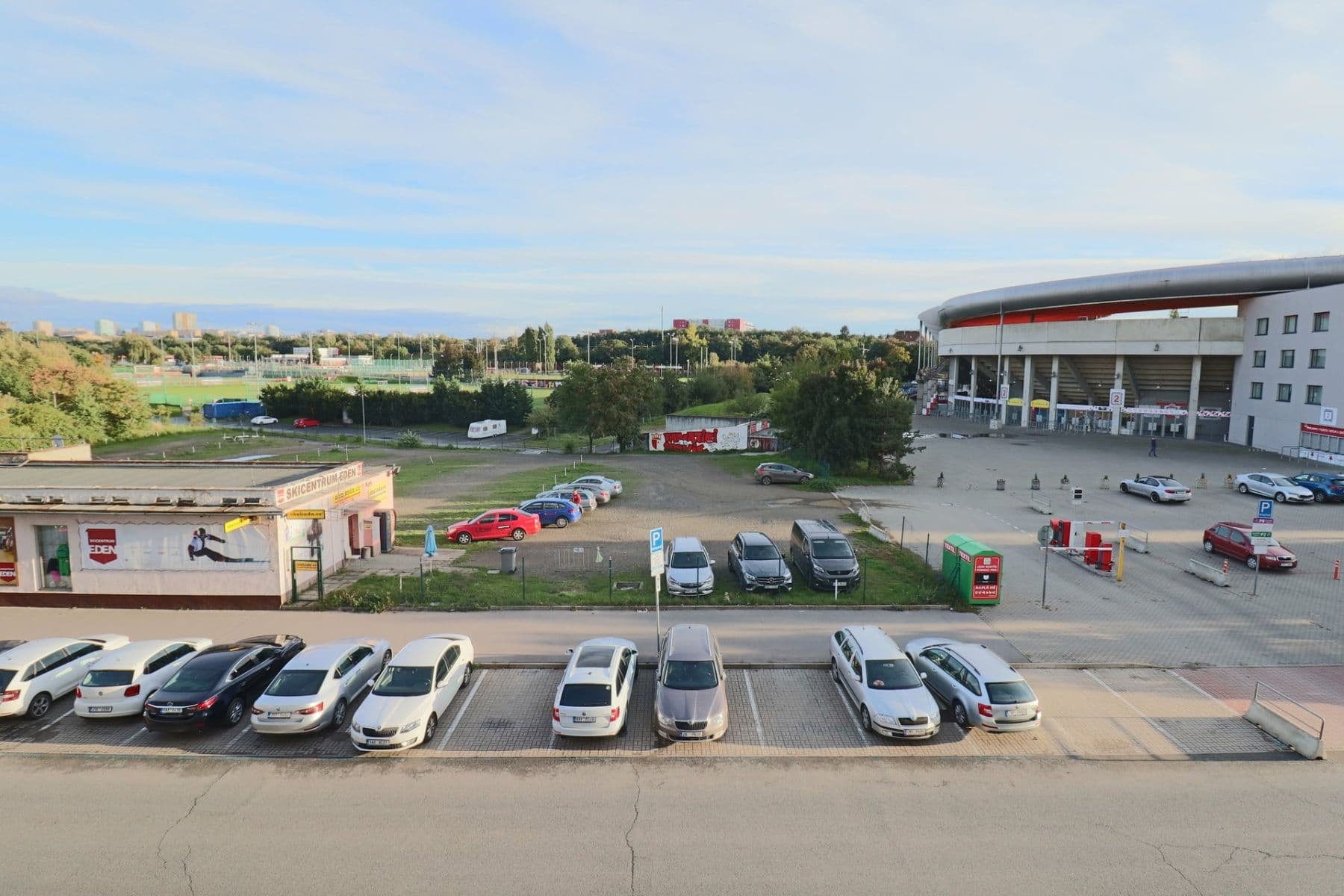 Prenájom bytu 2-izbový 56 m², Vladivostocká, Praha, Praha Prenájom bytu 2-izbový 56 m², Vladivostocká, Praha, Praha