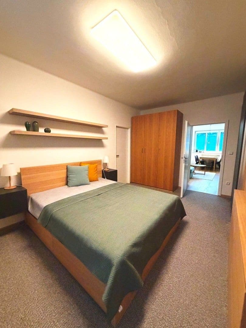 Prenájom bytu 3-izbový 67 m², Sokolovská, Rychnov nad Kněžnou, Královéhradecký kraj Prenájom bytu 3-izbový 67 m², Sokolovská, Rychnov nad Kněžnou, Královéhradecký kraj