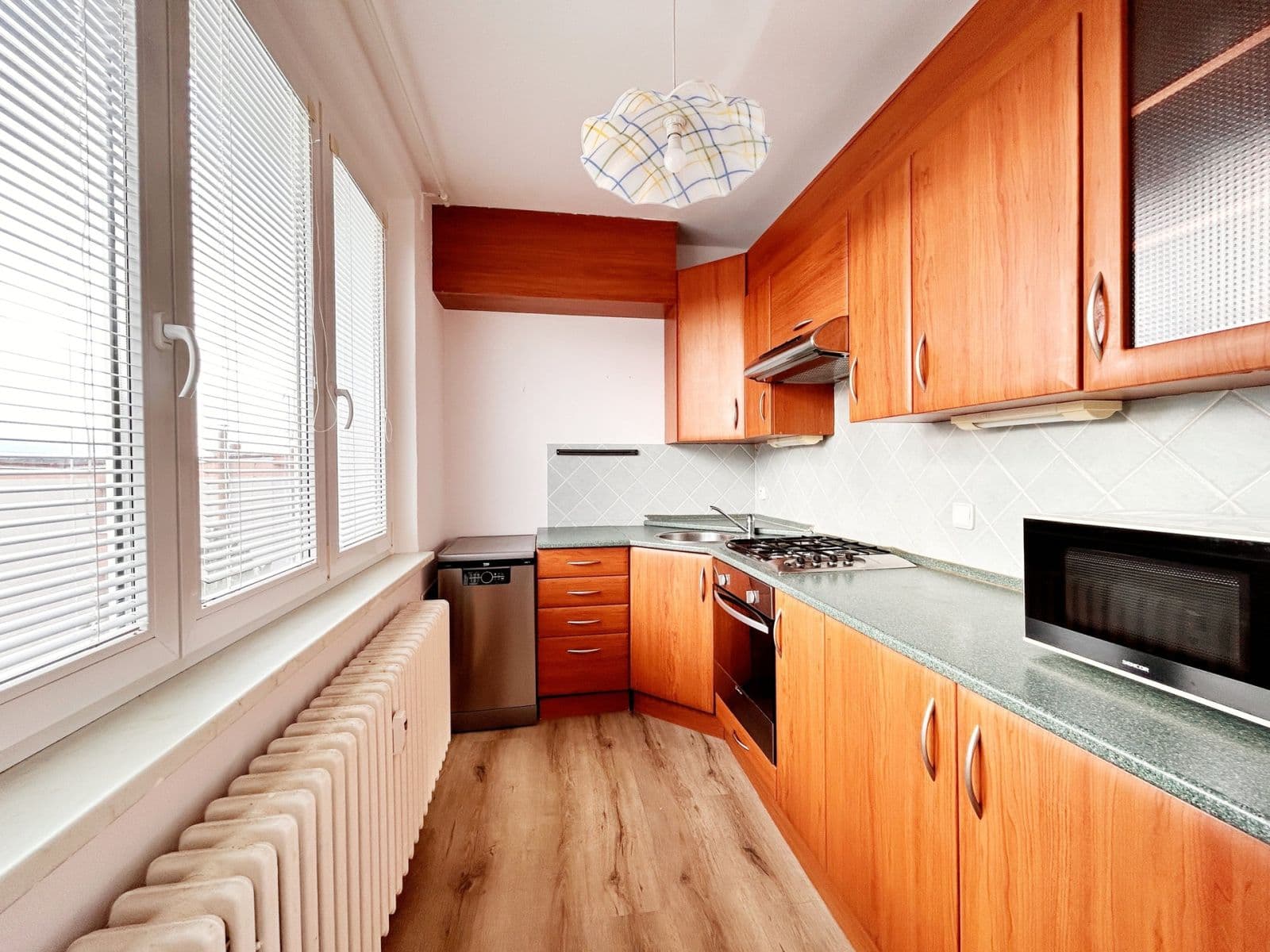 Prenájom bytu 2-izbový 69 m², Zd. Štěpánka, Rakovník, Středočeský kraj Prenájom bytu 2-izbový 69 m², Zd. Štěpánka, Rakovník, Středočeský kraj