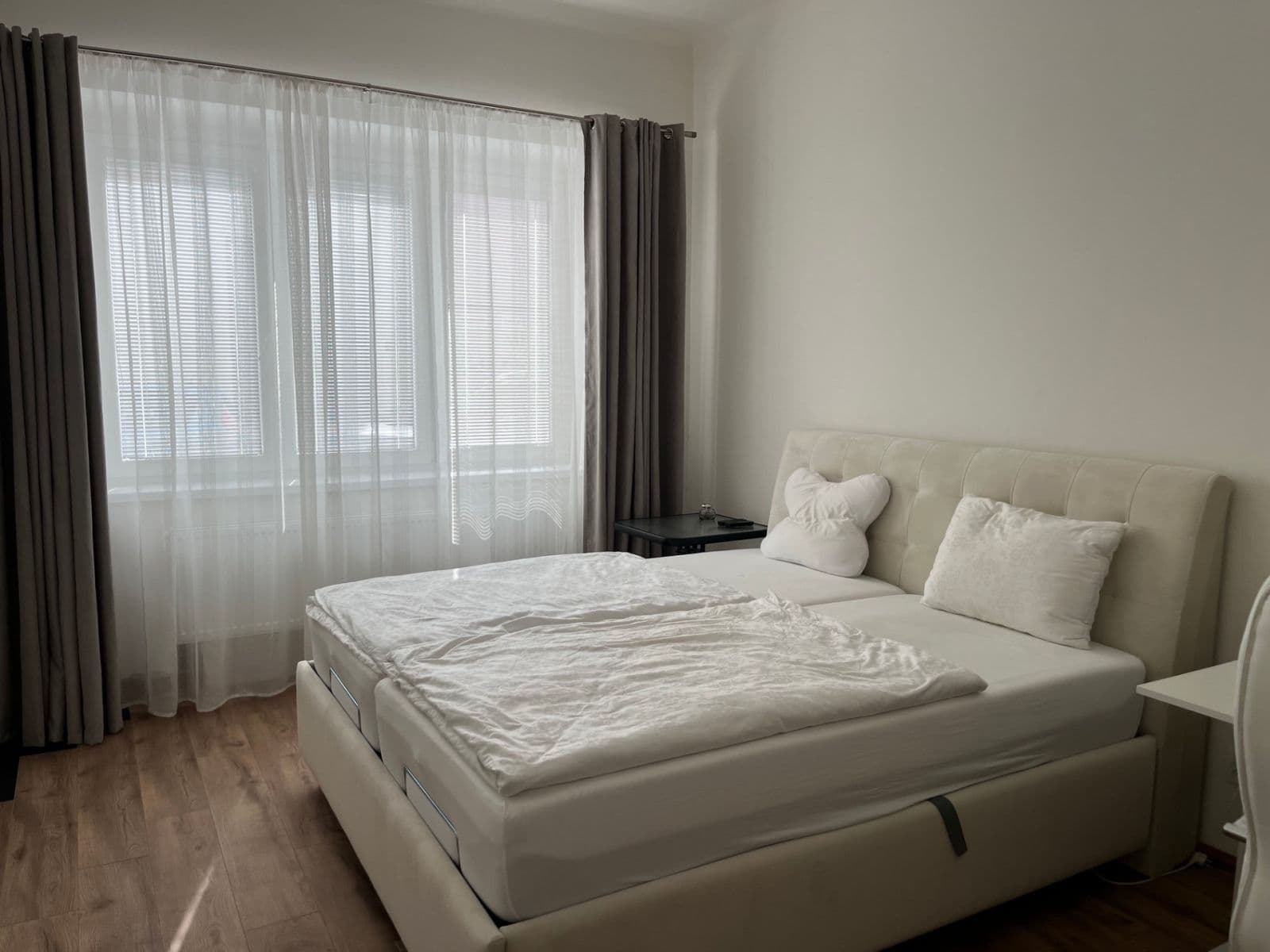 Prenájom bytu 2-izbový 70 m², Roháčova, Tábor, Jihočeský kraj Prenájom bytu 2-izbový 70 m², Roháčova, Tábor, Jihočeský kraj