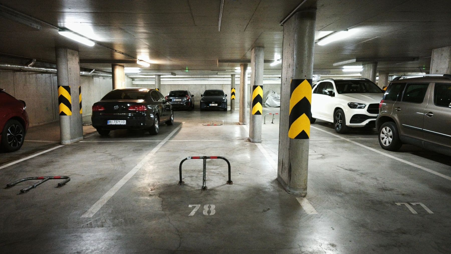 Predaj garáže 13 m², Olgy Havlové, Praha, Praha Predaj garáže 13 m², Olgy Havlové, Praha, Praha