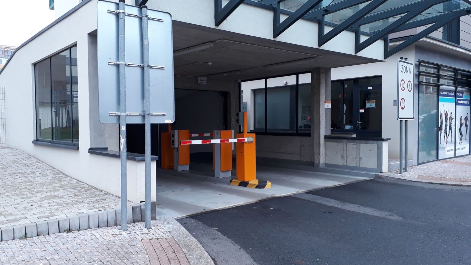 Prenájom bytu 3-izbový 70 m², Seydlerova, Praha, Praha Prenájom bytu 3-izbový 70 m², Seydlerova, Praha, Praha